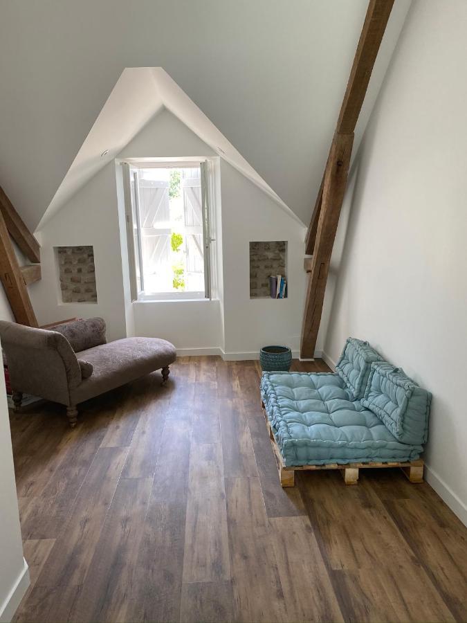 Aou Saintou Hotell Morlaas Exteriör bild